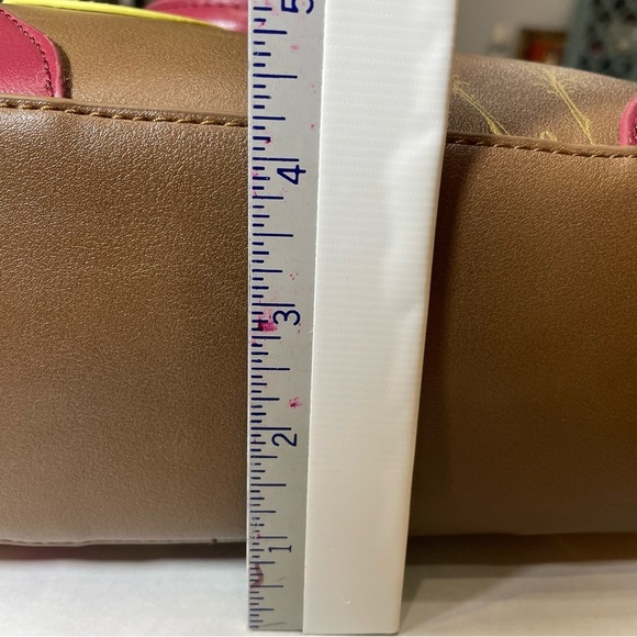 HOGWARTS 9 3/4 BIOWORLD SATCHEL WITH CROSSBODY STRAP HARRY POTTER New With Tags - Picture 16 of 16